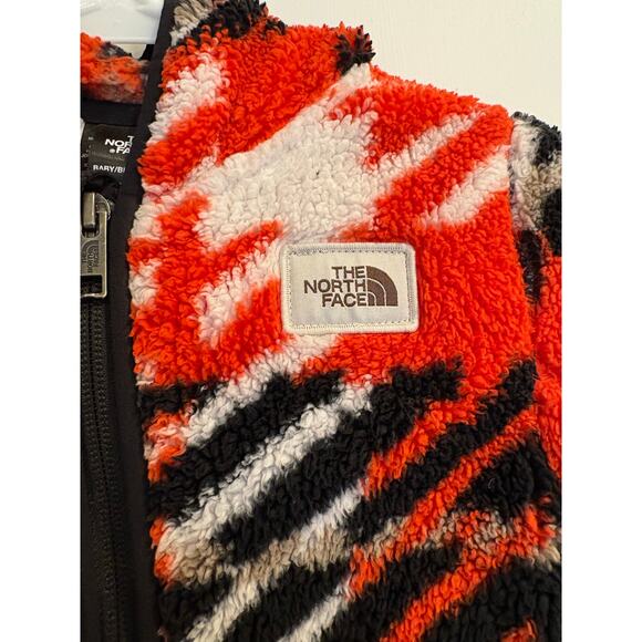 The North Face Baby Cabin Fleece One-Piece Red Black Plaid Size 18 - 24 Months - Picture 5 of 6